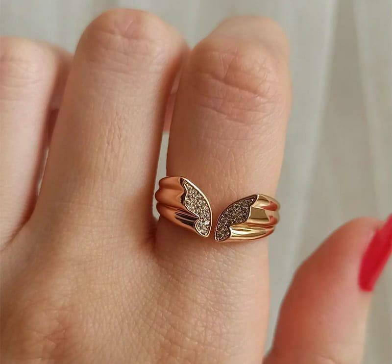 Beautiful butterfly ring adjustable