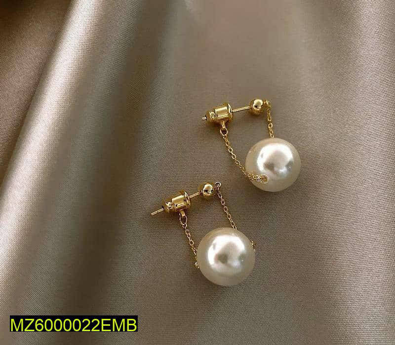 Beautiful earing ball shape