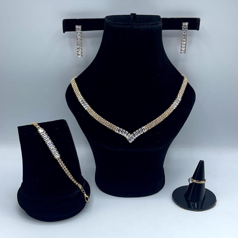 Gold plated necklace set