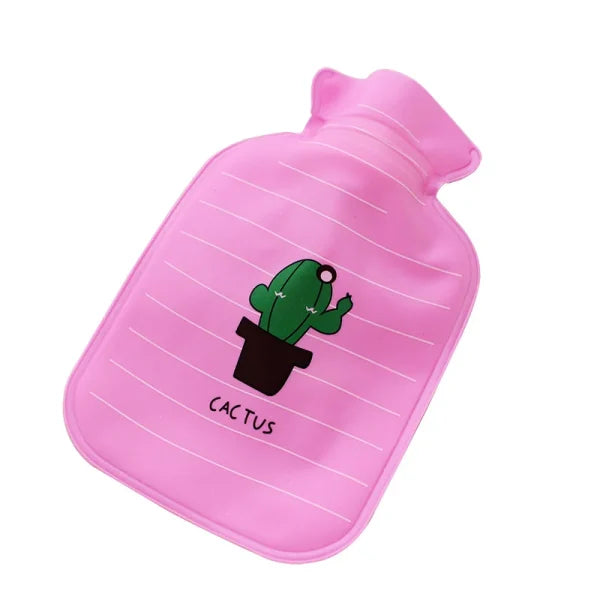 Mini Hot Water Bottle, Light And Handy Hot Water Bag Hand Warmer Pain Relief ( Random Design )